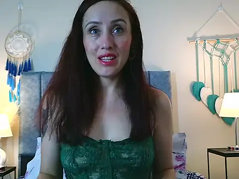 Snapshot of IberianMoonMK chatting on 02.09.26 IberianMoonMK online show from 02.09.26