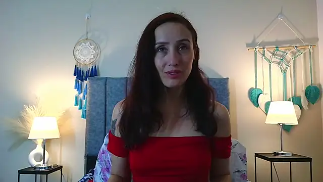 Snapshot of IberianMoonMK chatting on 02.12.26 IberianMoonMK online show from 02.12.26