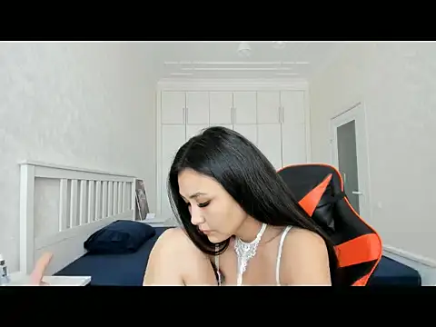 Missykitty01 online show from 10.10.25