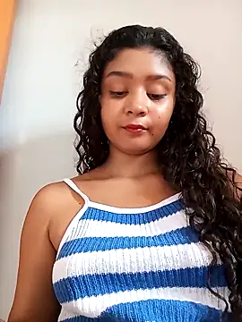 Snapshot of heleny901 chatting on 02.22.26 heleny901 online show from 02.22.26