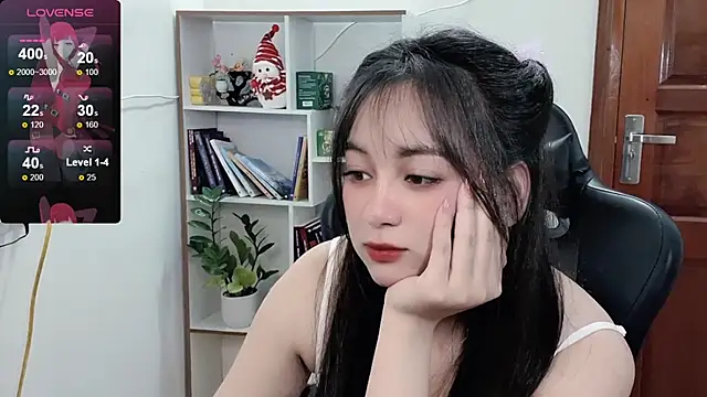  Nana 20 online show from 02.17.25