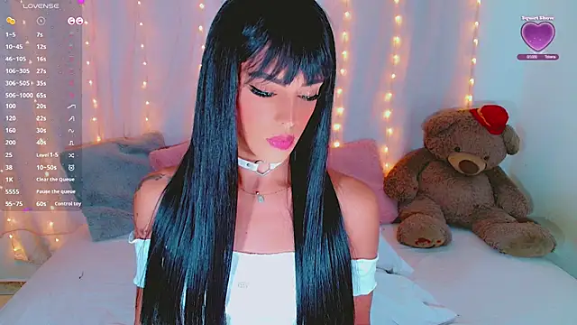 Snapshot of AlanaBekeer chatting on 10.03.25 AlanaBekeer online show from 10.03.25