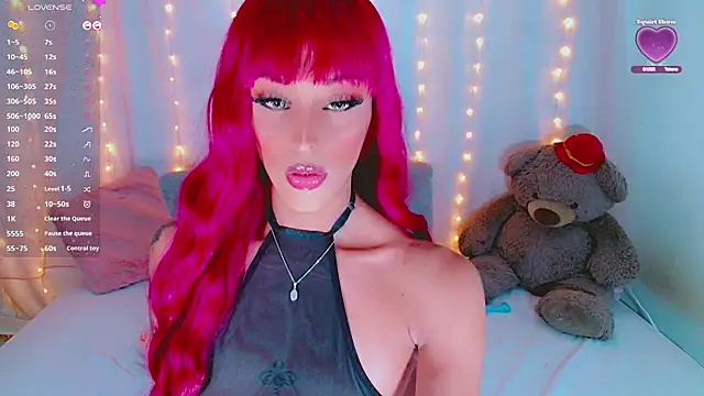 Snapshot of AlanaBekeer chatting on 11.05.25 AlanaBekeer online show from 11.05.25