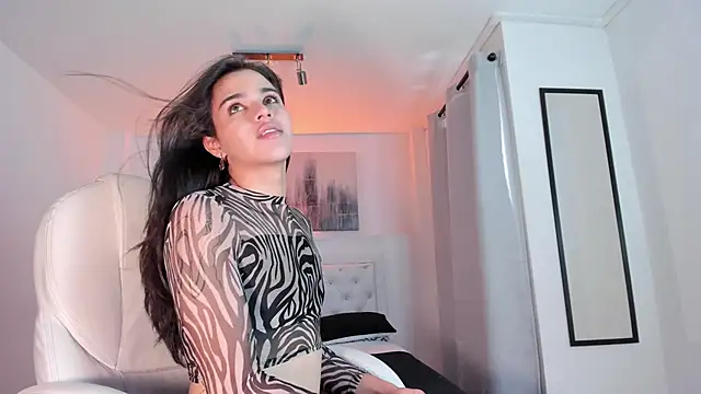 NoahCasstro online show from 01.04.25