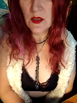 SabrinaXlovess online show from 12.04.24