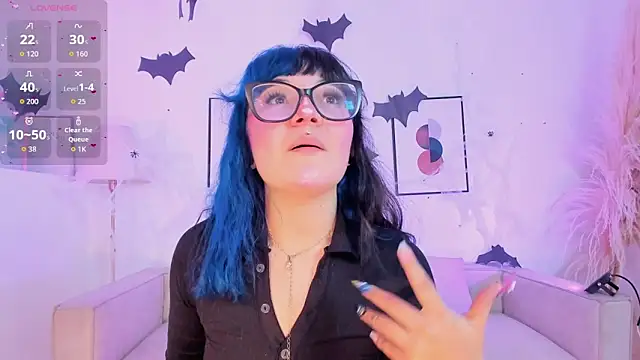 Sweet Namii online show from 10.30.25