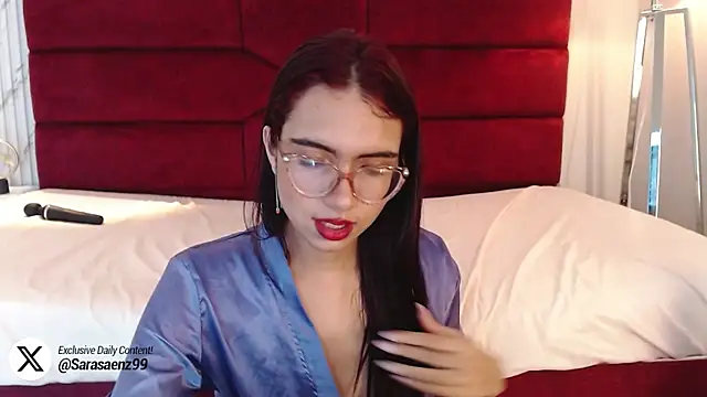 Snapshot of sara_saenz99 chatting on 12.29.24 sara saenz99 online show from 12.29.24