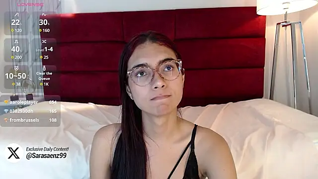 Snapshot of sara_saenz99 chatting on 01.22.25 sara saenz99 online show from 01.22.25