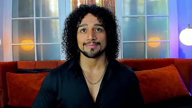 MikeEstevess online show from 02.08.25