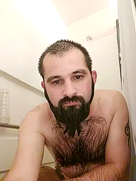 Snapshot of hungandnerdy420 chatting on 10.04.25 hungandnerdy420 online show from 10.04.25