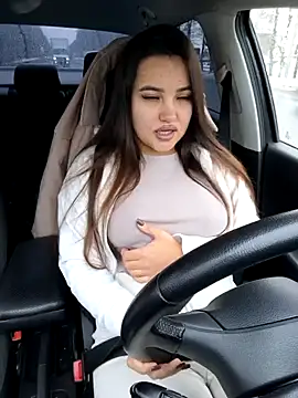 Snapshot of stacy_stoone chatting on 12.23.24 stacy stoone online show from 12.23.24