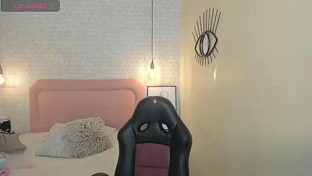 Kittytimberlake online show from 02.14.26