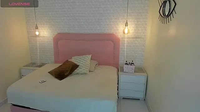 Kittytimberlake online show from 03.26.26