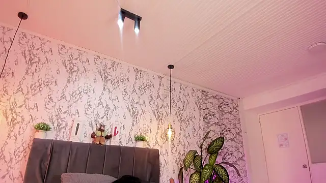 aihnoa split online show from 10.21.25