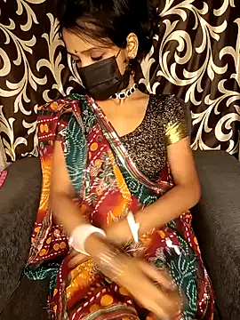 Snapshot of REVA_DARLING chatting on 12.21.24 REVA DARLING online show from 12.21.24