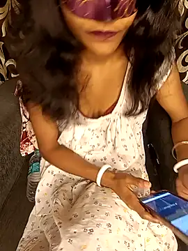 Snapshot of REVA_DARLING chatting on 12.30.24 REVA DARLING online show from 12.30.24