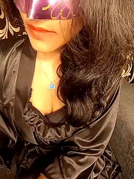 Snapshot of REVA_DARLING chatting on 01.10.25 REVA DARLING online show from 01.10.25