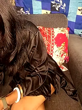 Snapshot of REVA_DARLING chatting on 01.24.25 REVA DARLING online show from 01.24.25