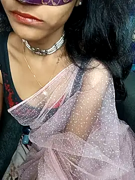 Snapshot of REVA_DARLING chatting on 02.15.25 REVA DARLING online show from 02.15.25