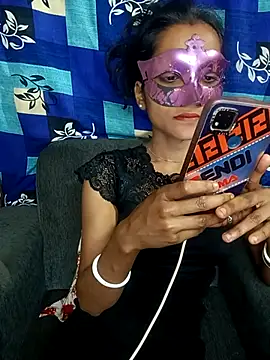 Snapshot of REVA_DARLING chatting on 03.11.25 REVA DARLING online show from 03.11.25