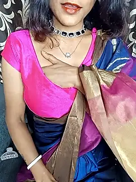 Snapshot of REVA_DARLING chatting on 09.15.25 REVA DARLING online show from 09.15.25