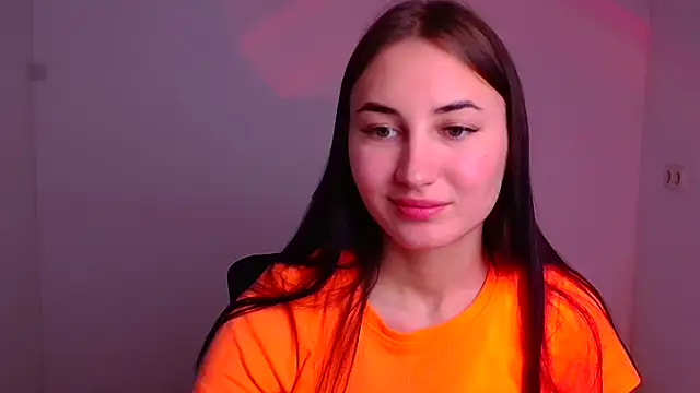 Jennifer Blum online show from 12.18.24