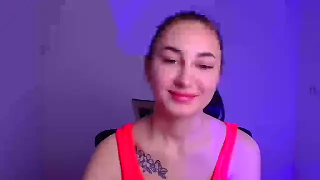 Jennifer Blum online show from 12.21.24