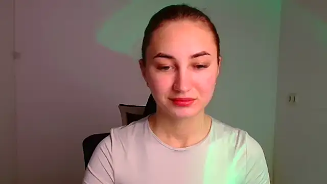 Jennifer Blum online show from 12.24.24