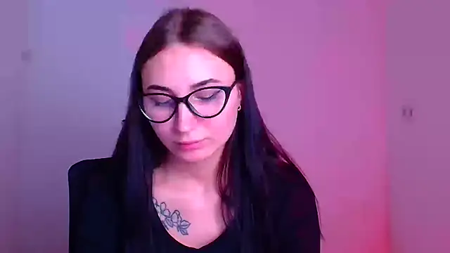 Jennifer Blum online show from 01.22.25