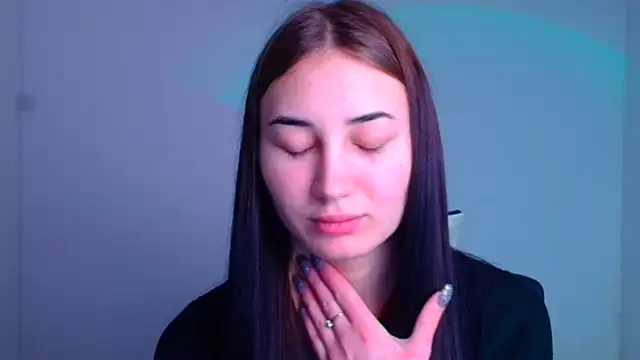 Jennifer Blum online show from 01.30.25