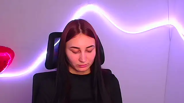 Jennifer Blum online show from 03.03.25