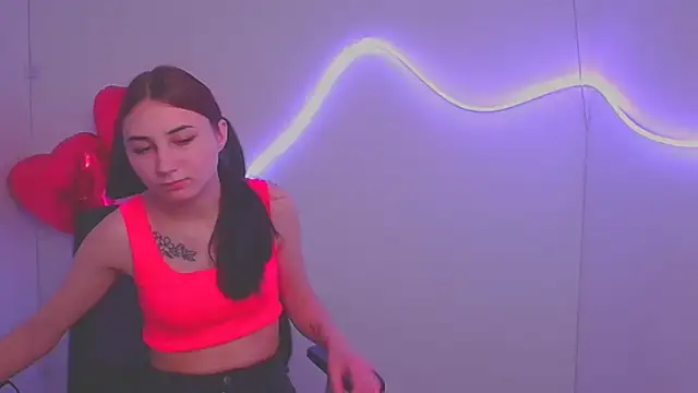 Jennifer Blum online show from 03.13.25