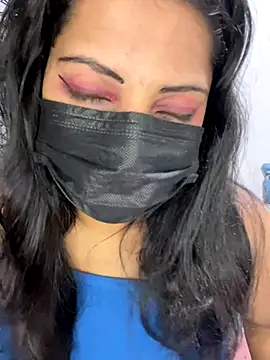 NOORA-GIRL online show from 11.30.25