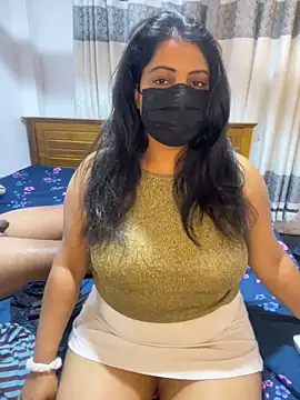 NOORA-GIRL online show from 02.03.26