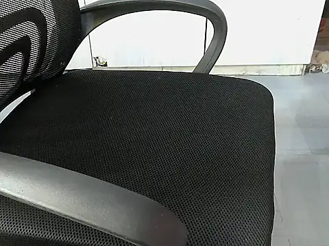 Destiny Desire online show from 10.19.25