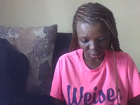 Snapshot of Baddie_Floxxy chatting on 07.11.26 Baddie Floxxy online show from 07.11.26