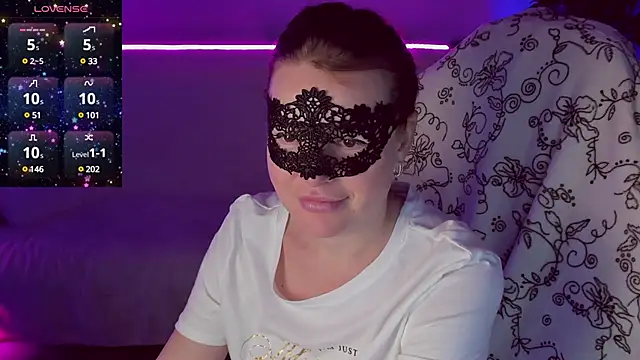 Sexy-Housewife online show from 01.18.25