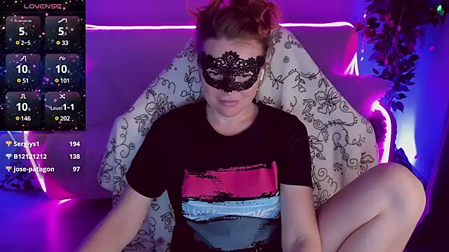 Sexy-Housewife online show from 01.21.25