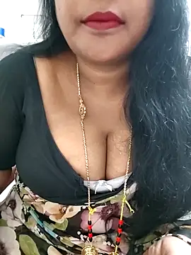 Snapshot of Swapna_143 chatting on 11.04.25 Swapna 143 online show from 11.04.25