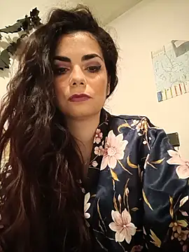 Saturnia Yvonne online show from 12.02.24