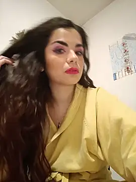 Saturnia Yvonne online show from 01.22.25