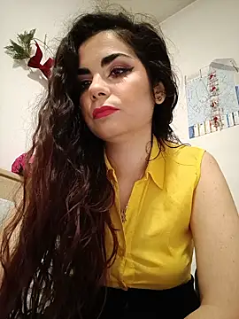 Saturnia Yvonne online show from 01.29.25