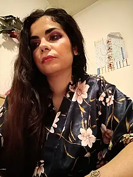 Saturnia Yvonne online show from 02.21.25