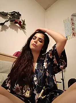 Saturnia Yvonne online show from 02.23.25