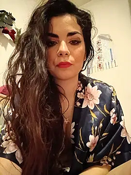 Saturnia Yvonne online show from 02.23.25