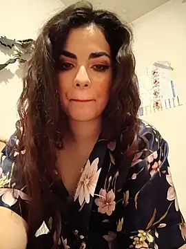 Saturnia Yvonne online show from 02.23.25