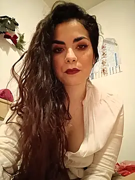 Saturnia Yvonne online show from 02.24.25