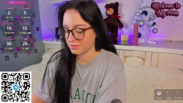 Snapshot of Kruela_Eva chatting on 12.05.24 Kruela Eva online show from 12.05.24