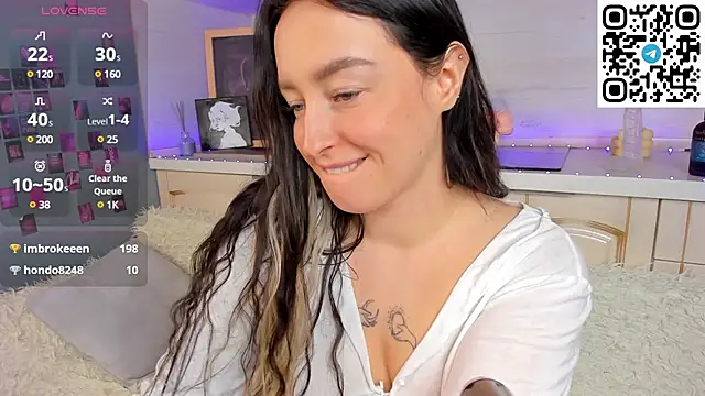 Snapshot of Kruela_Eva chatting on 02.22.25 Kruela Eva online show from 02.22.25