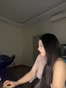 Snapshot of MiMi_0293 chatting on 05.26.26 MiMi 0293 online show from 05.26.26